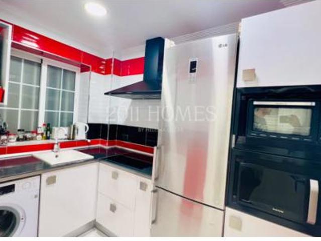 Piso en venta en El Molinillo, Málaga