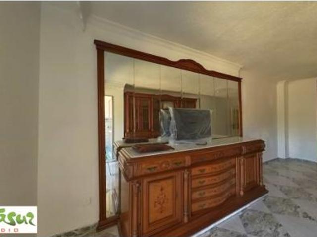 Piso en venta en El Molinillo, Málaga