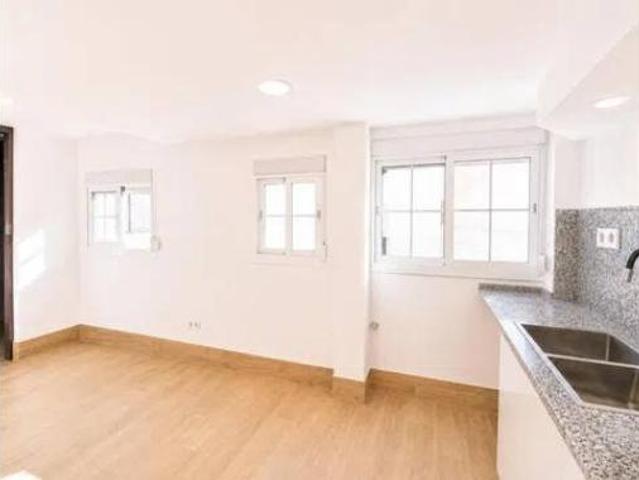 Piso en venta en Cruz de Humilladero, Málaga-Costa del Sol