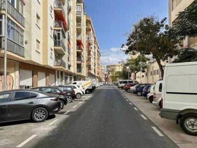 Piso en venta en Capuchinos, Málaga