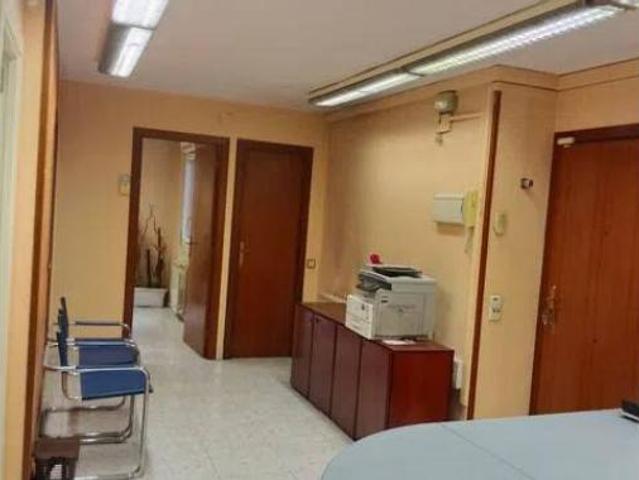 Piso en venta en Vic - Remei, Bages