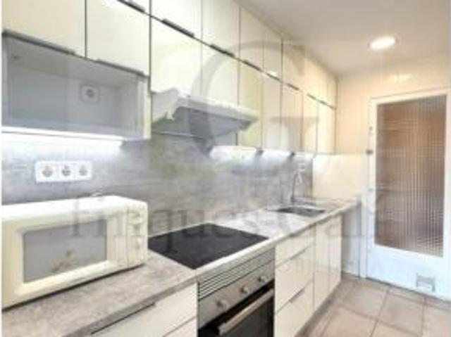 Piso en venta en Poble Nou, Bages
