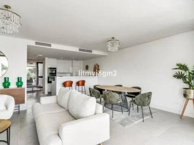 Piso en venta en Artola, Costa del Sol Occidental
