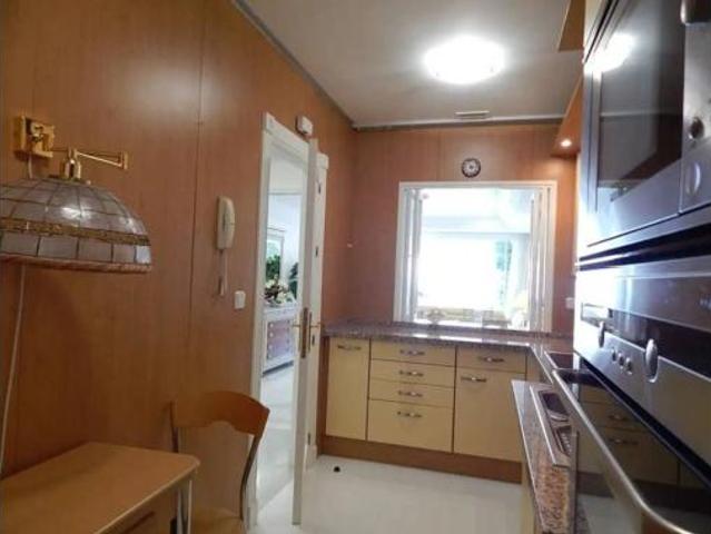 Piso en venta en La Carolina, Costa del Sol Occidental