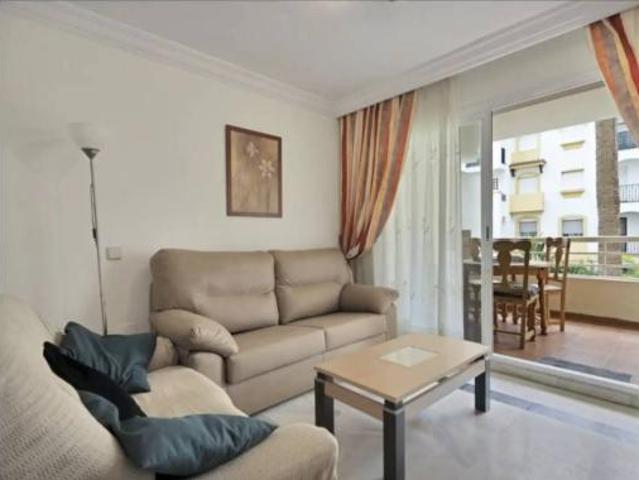Piso en venta en La Carolina, Costa del Sol Occidental