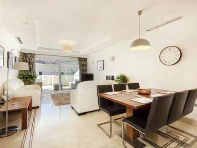 Piso en venta en Guadalmina, Costa del Sol Occidental