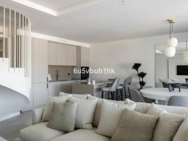 Piso en venta en Nueva Andalucía, Costa del Sol Occidental