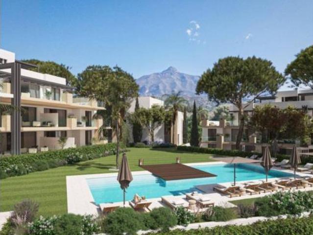 Piso en venta en Nueva Andalucía, Costa del Sol Occidental