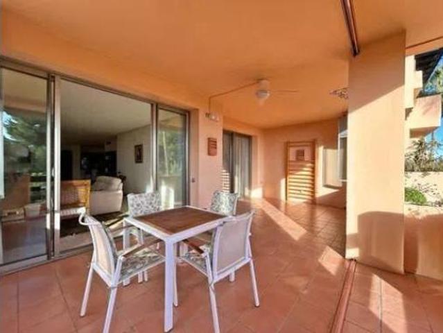 Piso en venta en La Carolina, Costa del Sol Occidental