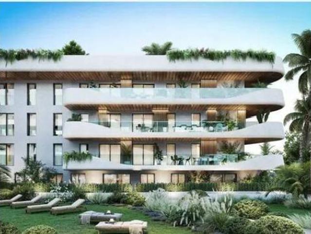 Piso en venta en El Ingenio, Marbella