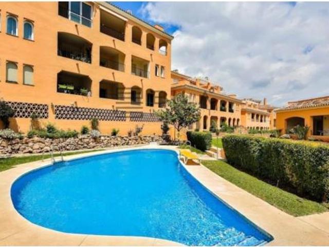 Piso en venta en Marbella, La Alzambra
