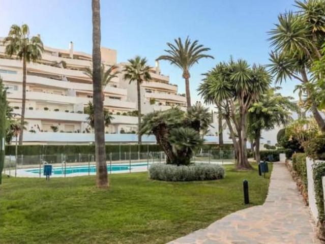 Piso en venta en Nueva Andalucía, Costa del Sol Occidental