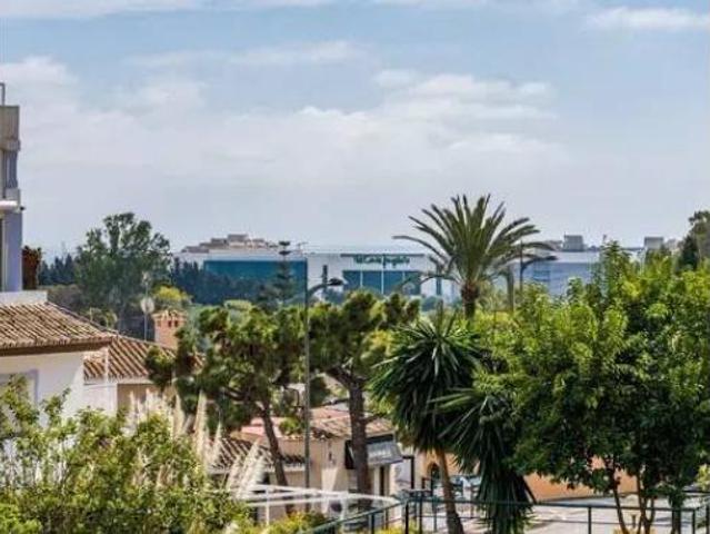 Piso en venta en Nueva Andalucía, Costa del Sol Occidental