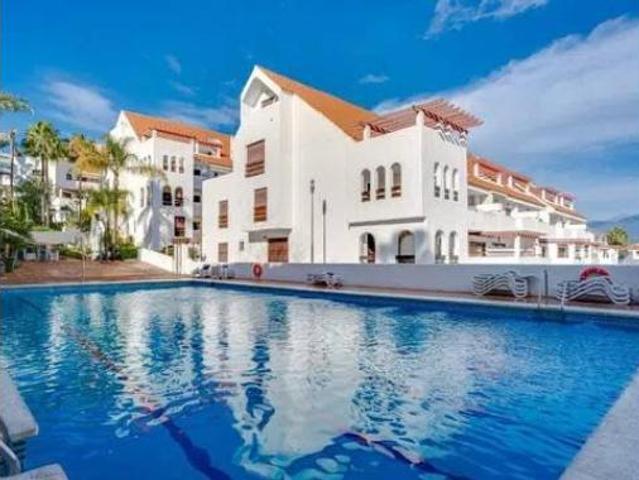 Piso en venta en Nueva Andalucía, Costa del Sol Occidental
