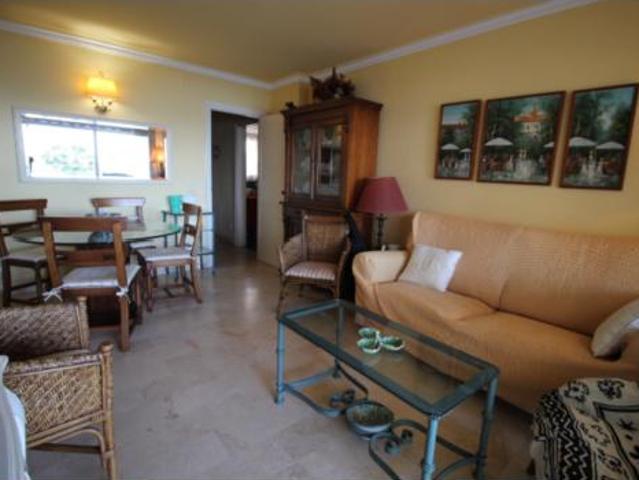 Piso en venta en Marbella, Alhambra del Mar