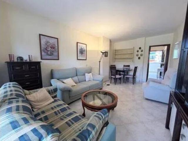 Piso en venta en La Carolina, Costa del Sol Occidental
