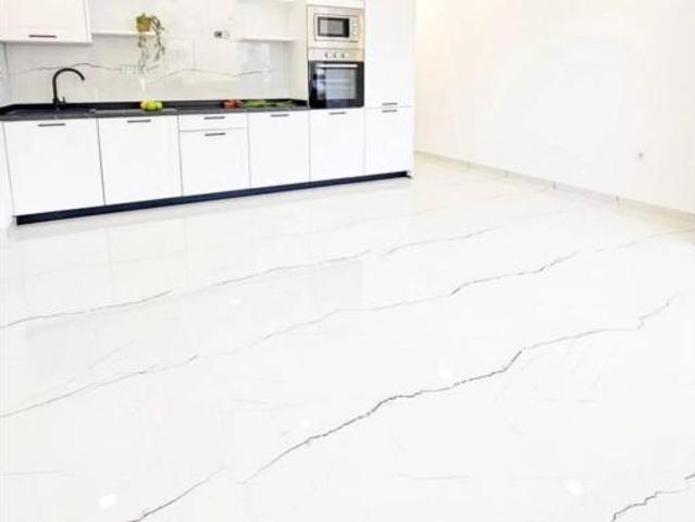 Piso en venta en Marbella, Miraflores
