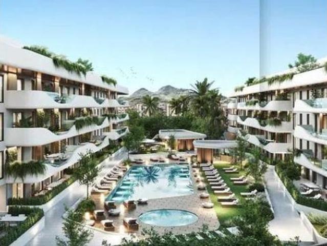 Piso en venta en El Ingenio, Marbella