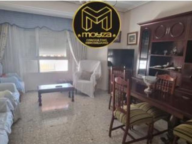 Piso en venta en Martos, Andalucía