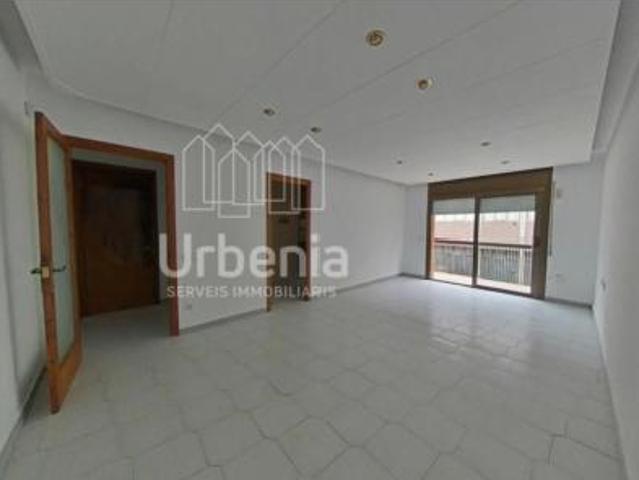 Piso en venta en Cerdanyola, Maresme