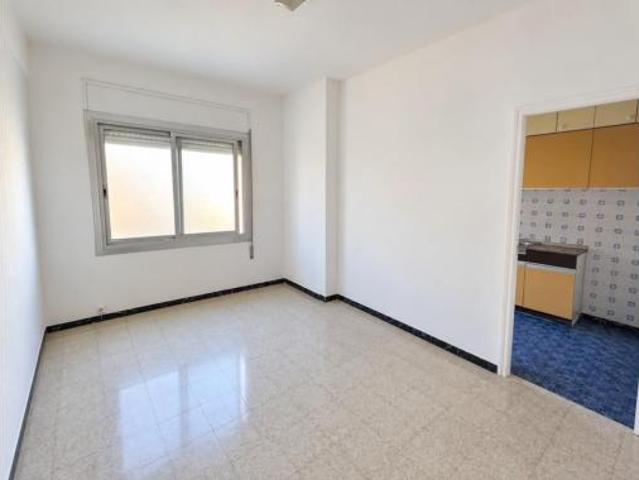 Piso en venta en Cerdanyola Sud, Mataró
