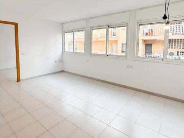 Piso en venta en Eixample, Maresme
