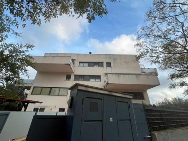 Piso en venta en Rocafonda, Maresme