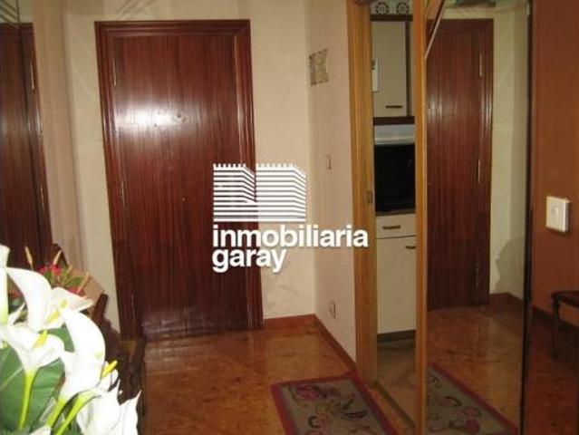 Piso en venta en Pomar, Medina De Pomar