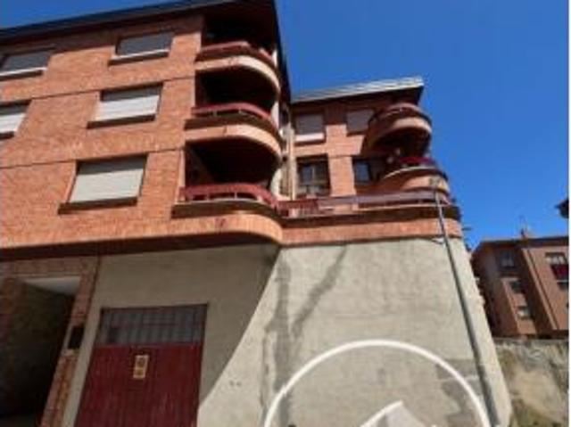 Piso en venta en Villacobos, Medina De Pomar