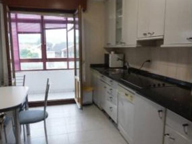 Piso en venta en Pomar, Medina De Pomar