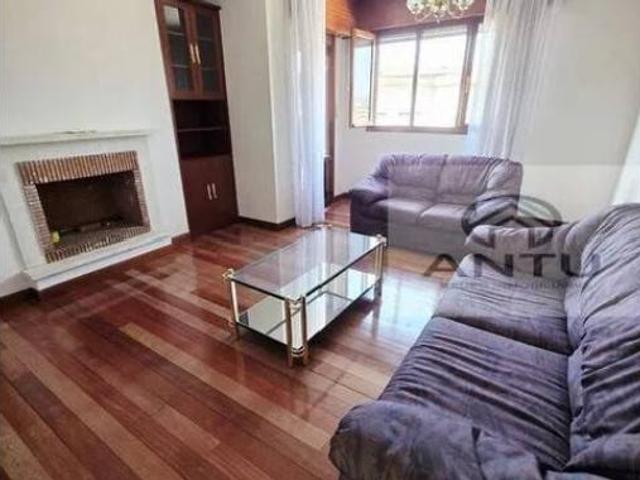 Piso en venta en Pomar, Medina De Pomar