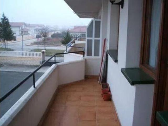 Piso en venta en Santurde, Medina De Pomar