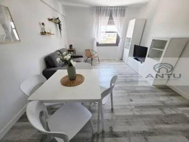 Piso en venta en Santurde, Medina De Pomar