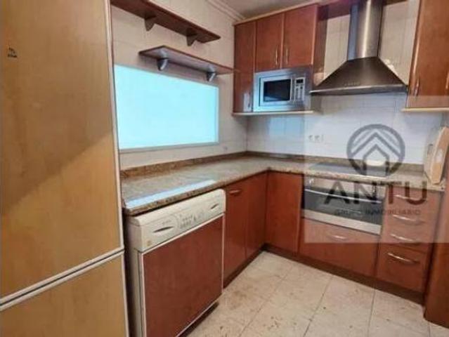 Piso en venta en Santurde, Medina De Pomar