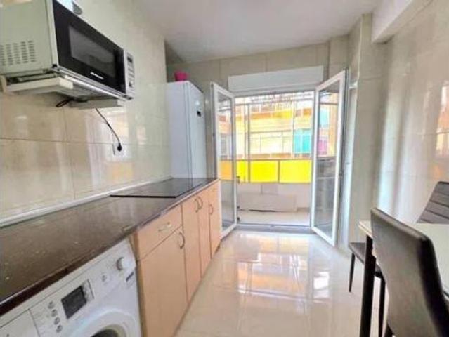 Piso en venta en Santurde, Medina De Pomar