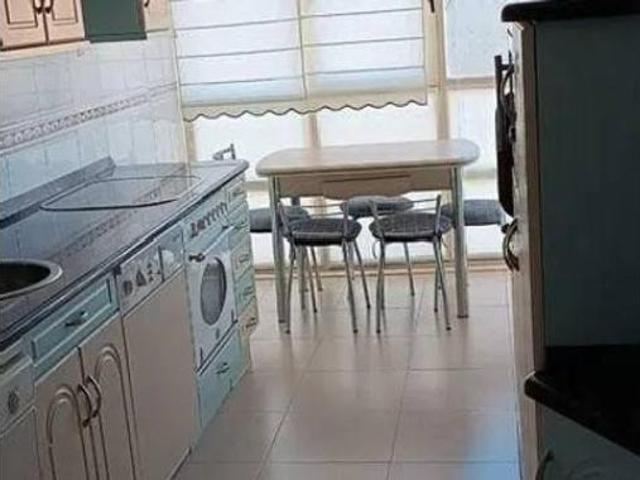 Piso en venta en Santurde, Medina De Pomar