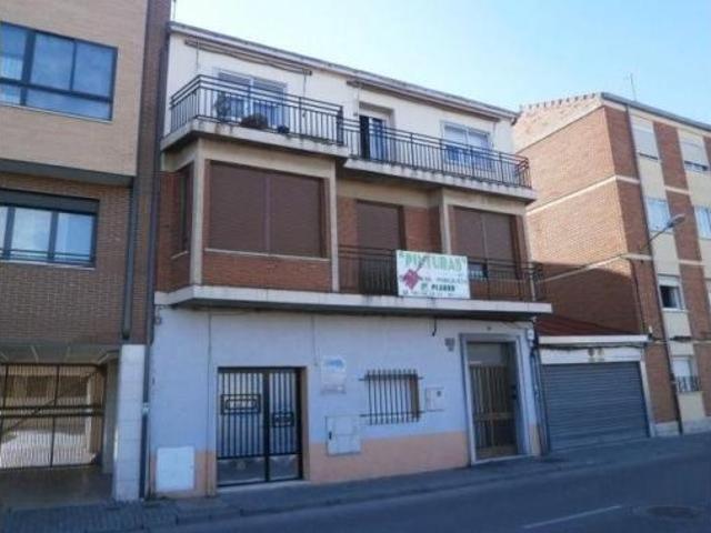 Piso en venta en Medina Sur, Medina Del Campo