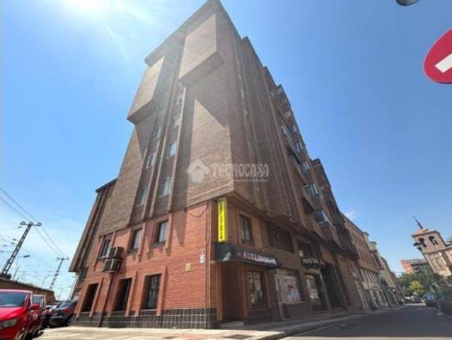 Piso en venta en Medina Del Campo, Castilla y León