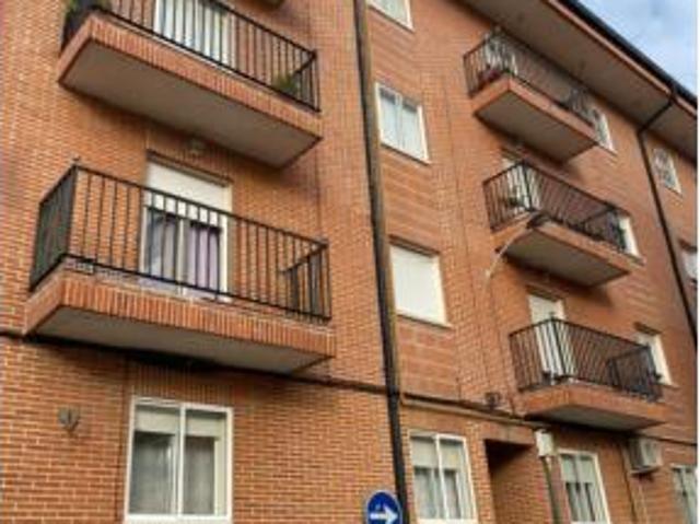 Piso en venta en Medina Sur, Medina Del Campo