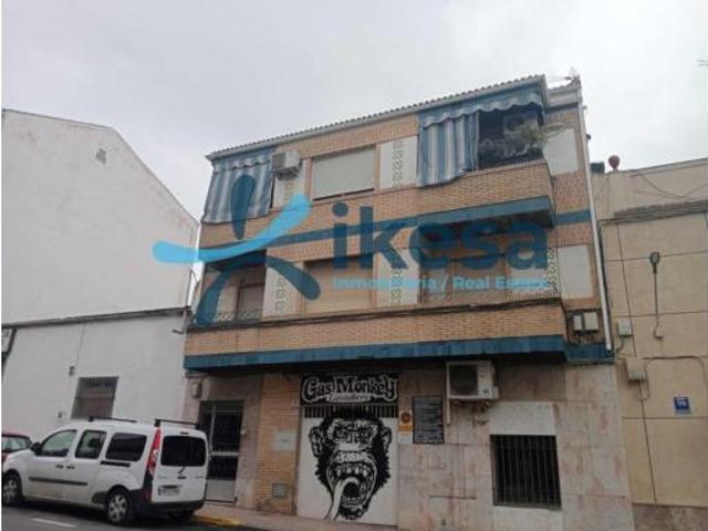 Piso en venta en Mengíbar, Andalucía