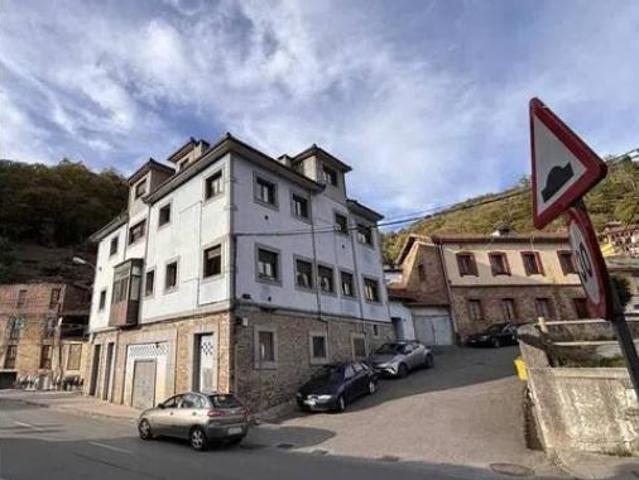 Piso en venta en Mieres, Asturias