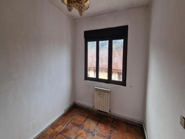 Piso en venta en La Pena, Mieres