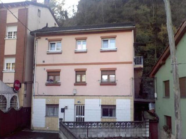 Piso en venta en La Pena, Mieres