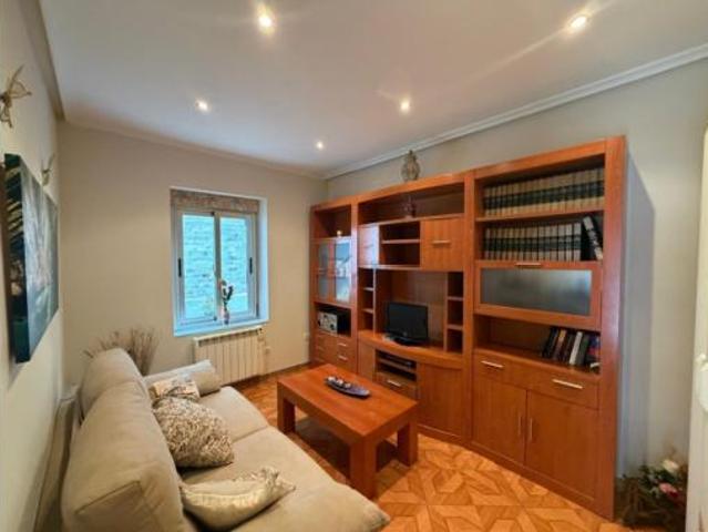 Piso en venta en Vistalegre, Mieres