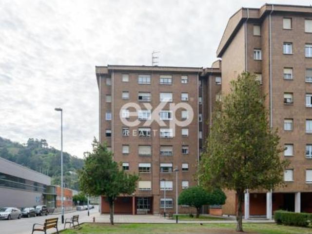 Piso en venta en La Coca, Mieres