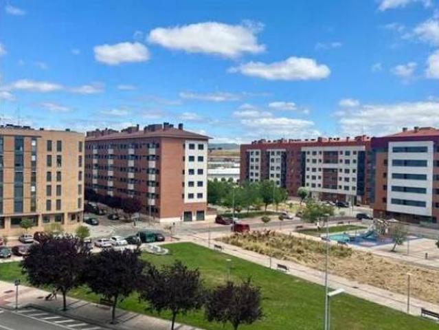 Piso en venta en Allende, Miranda De Ebro