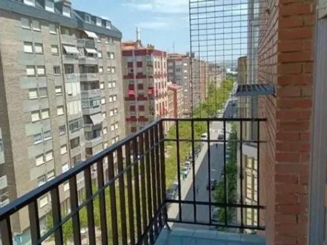 Piso en venta en Allende, Miranda De Ebro