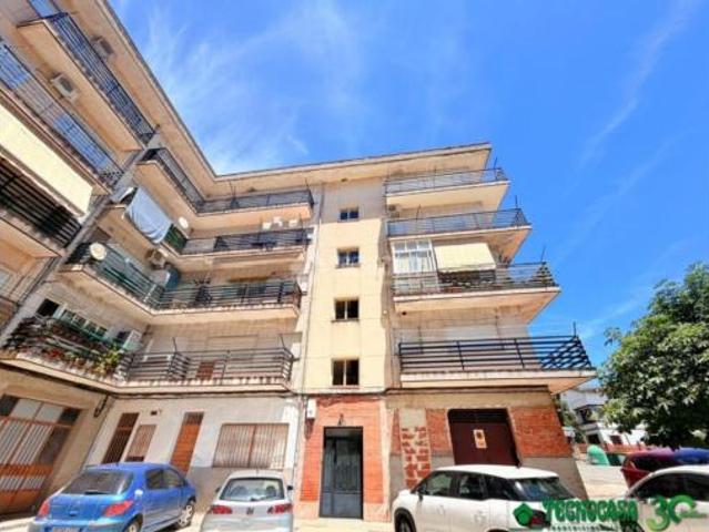 Piso en venta en Mombeltrán, Castilla y León