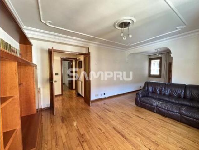 Piso en venta en Uribe, Mondragón
