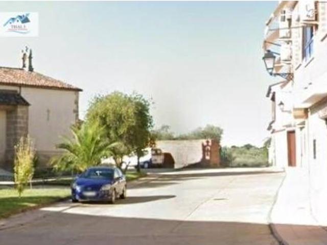 Piso en venta en Montehermoso, Extremadura